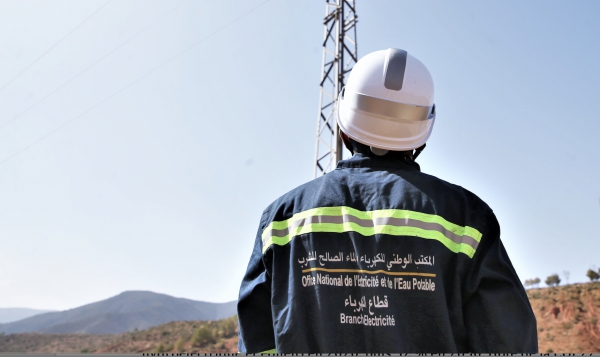 L’ONEE met en service les deux lignes 400 kV pour l’évacuation de la future Centrale Solaire de Midelt