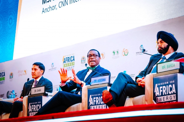 Sommet africain sur l’énergie : un engagement pour électrifier 300 millions de personnes d’ici cinq ans