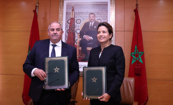 Transition énergétique : Convention de partenariat pour la mise en œuvre du programme de bourses des doctorants-moniteurs